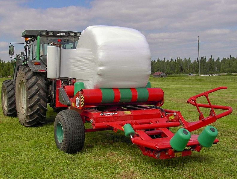 File:Bale wrapper.jpg